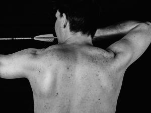 Hilft Bogenschießen bei Rückenschmerzen?